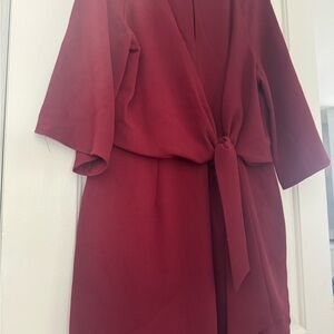 Elegant Burgundy Midi Dress